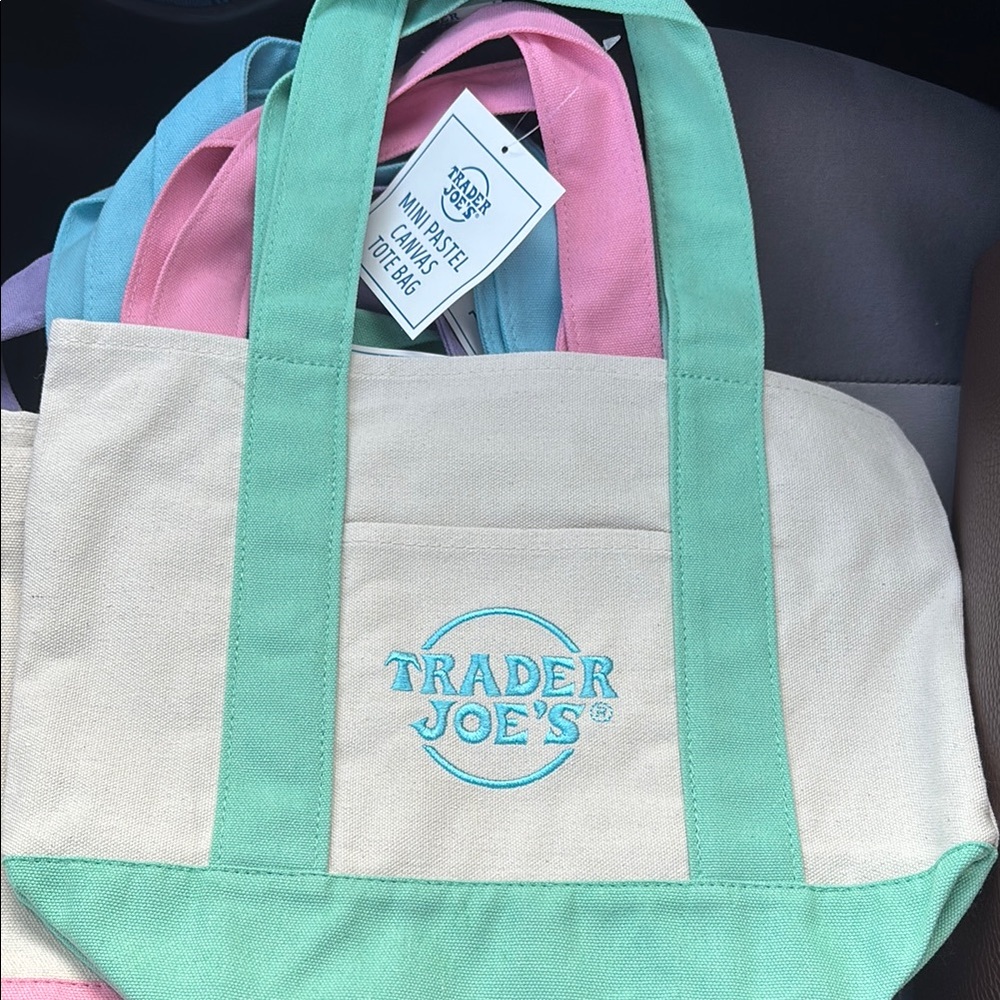 Pastel Tote Bag - Green and Cream
